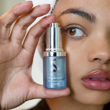 Load image into Gallery viewer, Hi-Impact &quot;Illuminating&quot; Serum  with Hyaluronic Acid, Vitamin C and EGF&#39;s
